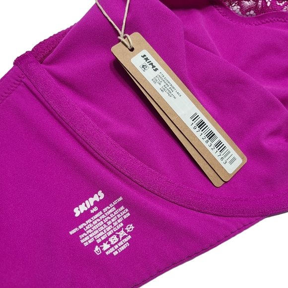 Skims 44D Fits Everybody Lace Unlined Scoop Bra Lollipop Purple - Picture 7 of 7